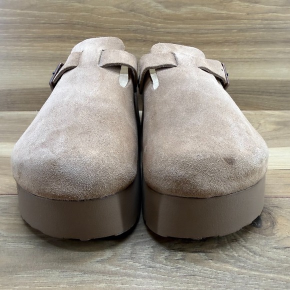 Love Cat Studio Boston Clogs Womens 5 EU 36 Sand Soft Foot Bed Sand Platform - Picture 3 of 10